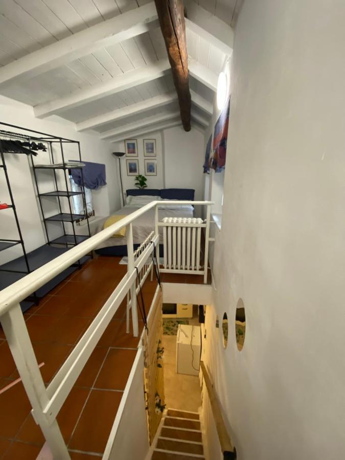 Casa Baiettini 9 Acomodação com café da manhã Intra Exterior foto